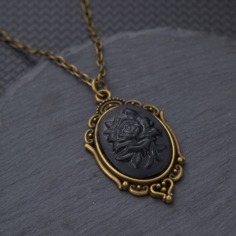 Retro and Trendy Oval Pendant  – обзор и цена Y2K Ethnic Fashion